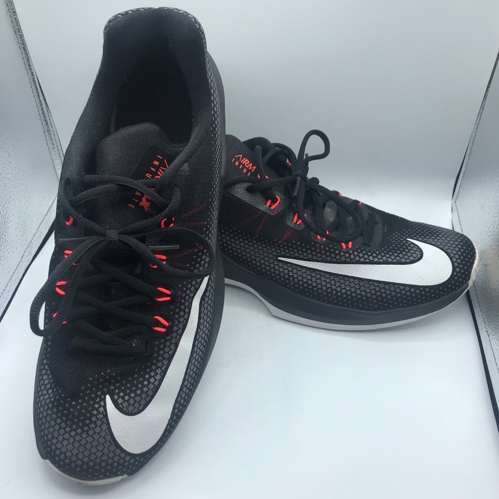 NIKE AIRMAX
